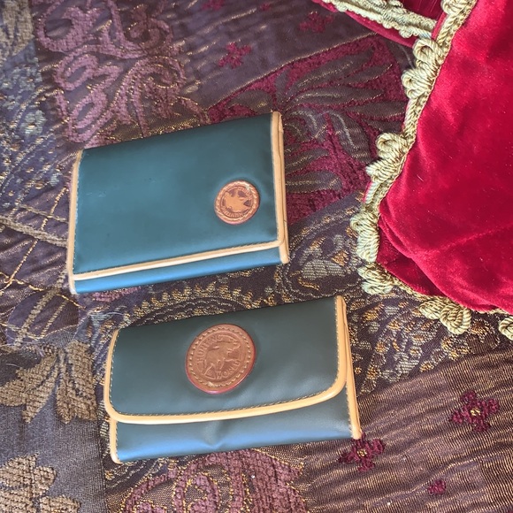 Authentic hunting World UNISEX set of wallets - Picture 2 of 14